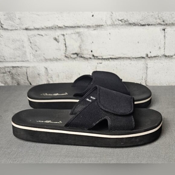 Eddie Bauer Women's Black Beach Sandals - Picture 2 of 7